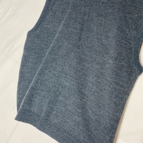 Vintage Avon Blue Grey Jacquard Knit Grandpa Sweater Vest M - Picture 7 of 9